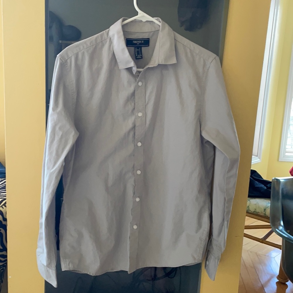 Men’s forever 21 button up shirt
